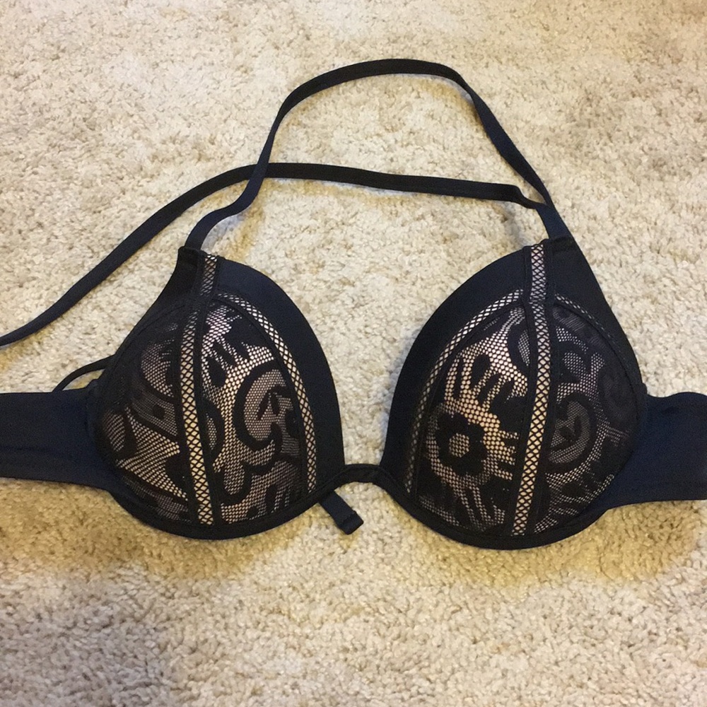 Shade and Shore bikini top